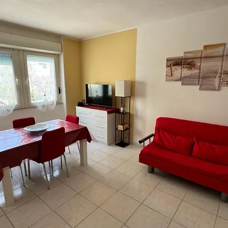 Blue Palace Apartment